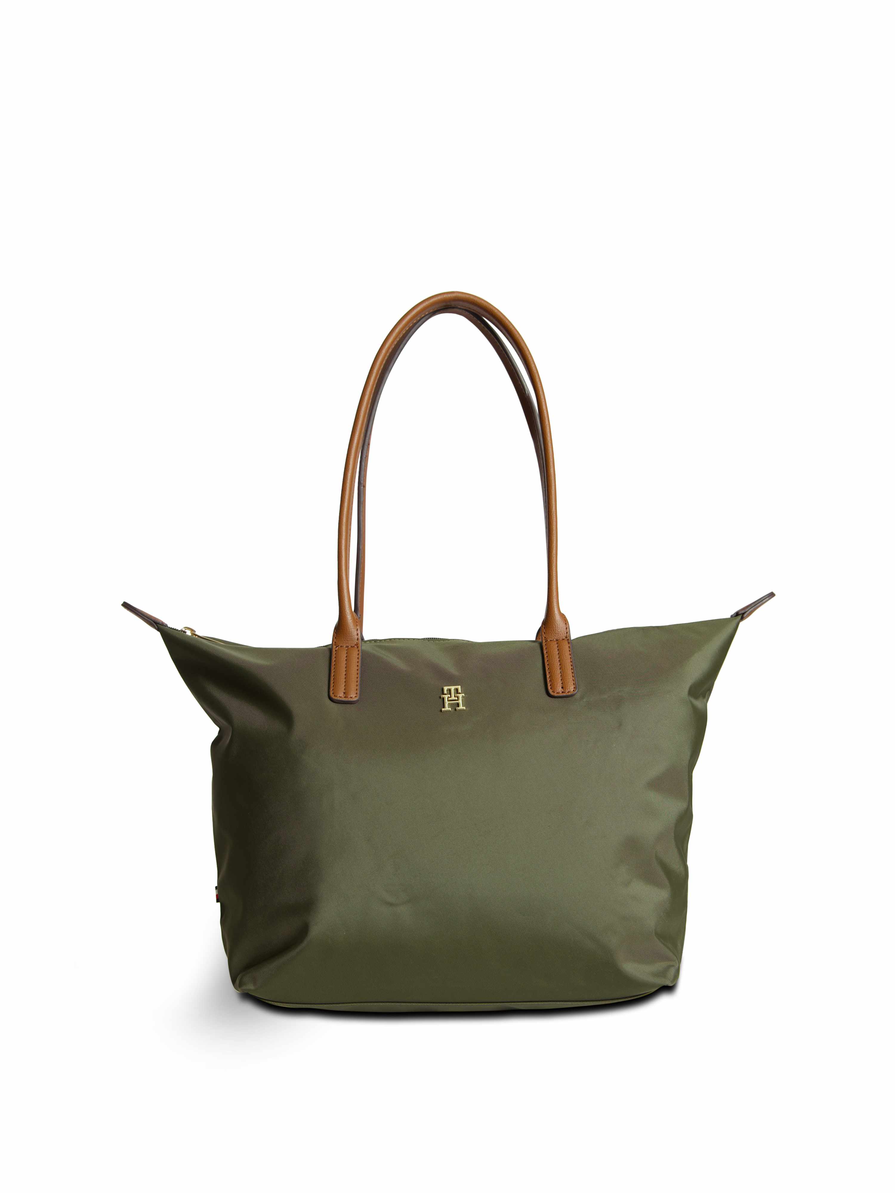 Tommy Hilfiger, Shopper