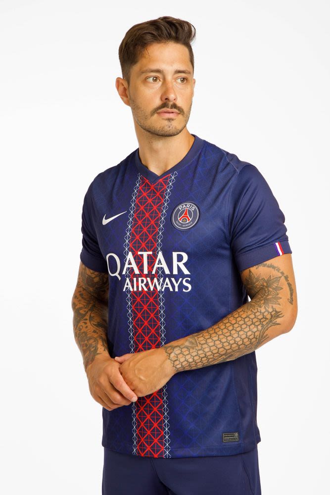 Paris Saint-Germain Home Replica Herren Fussballtrikot 25/26