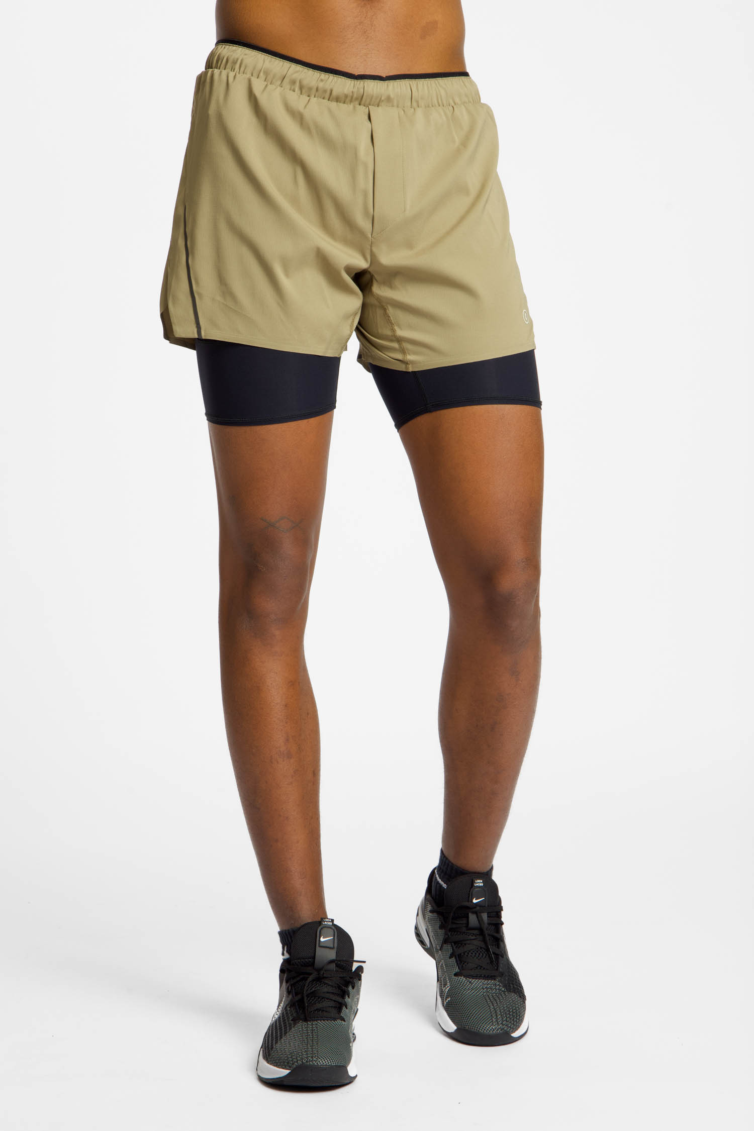 DLY 5 Inch Herren Short