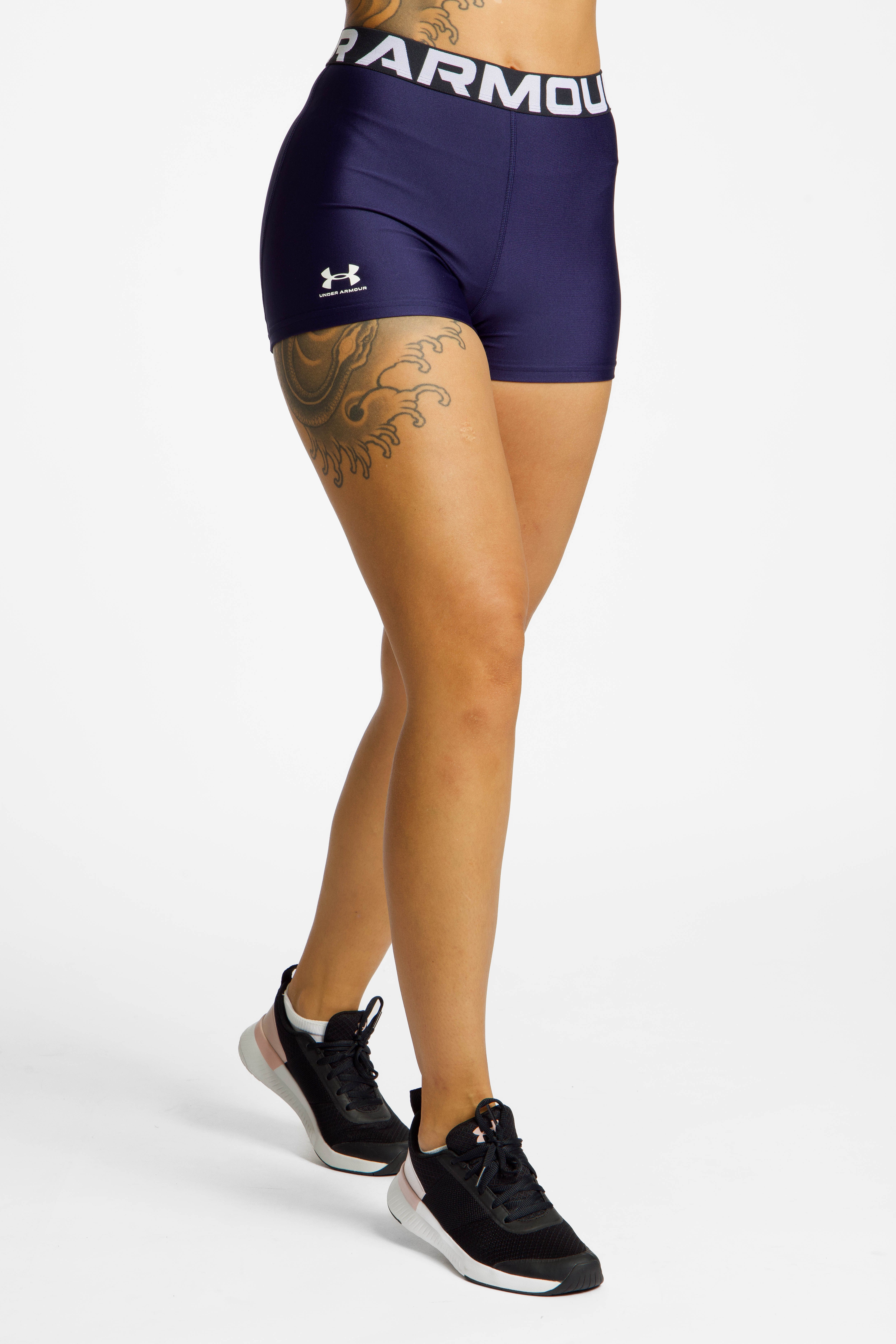 HeatGear® Shorty Damen Short