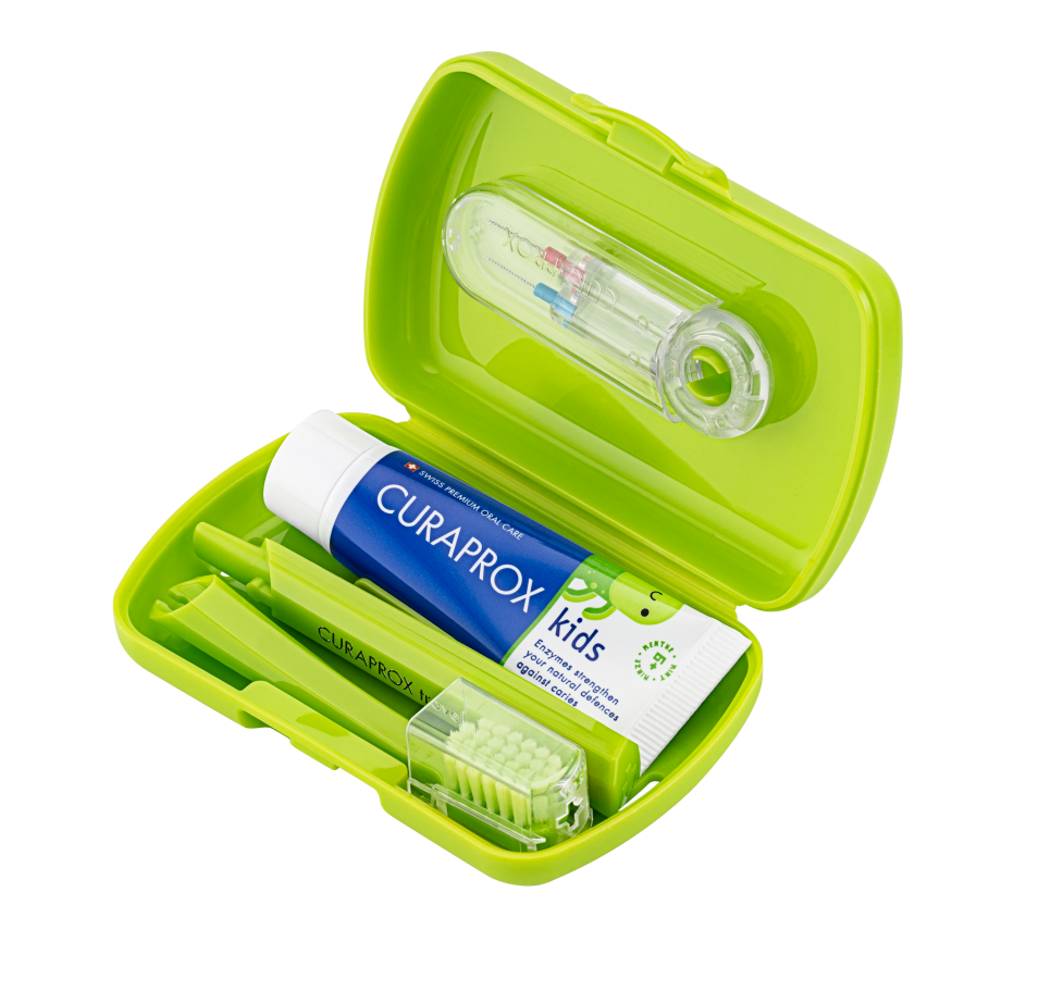 Curaprox kids Travel Set grün Box